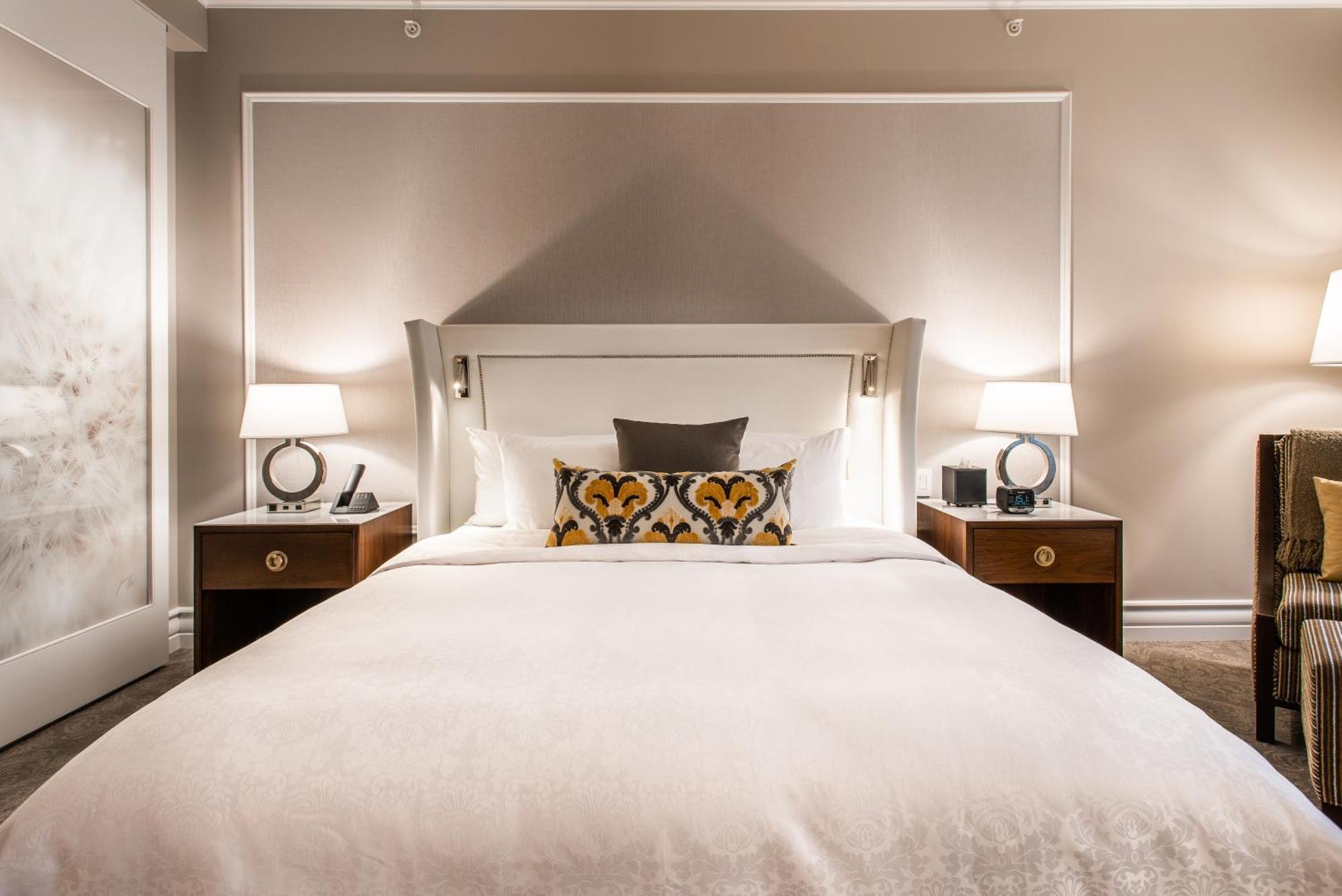 Classic Room 1 King Bed,1220865673:JPEG