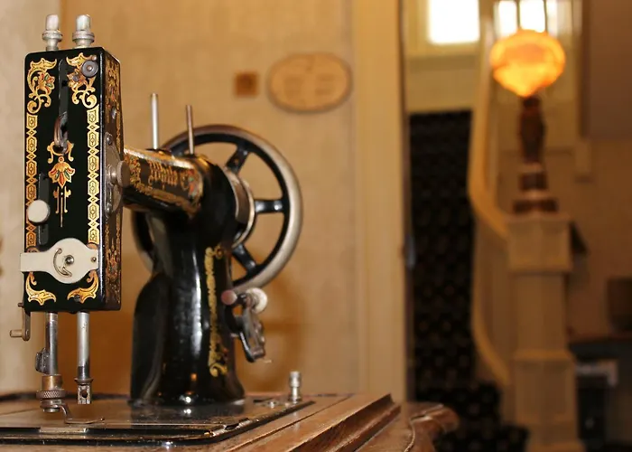 Chateau VersaillesHotel Montreal