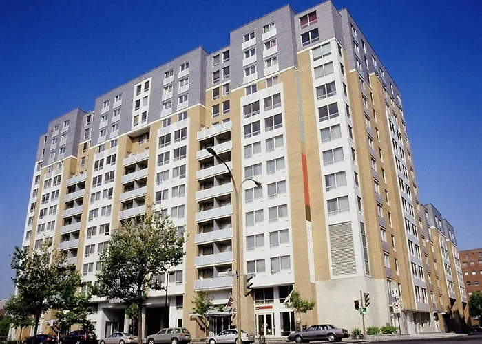 Faubourg Centre-Ville DowntownHotel Montreal